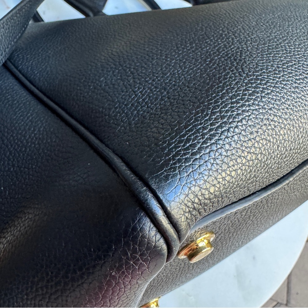 Louis Vuitton Milla MM Leather Tote - Picture 14 of 16